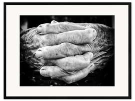 Kehystetty taidepainatus Hands of an old man