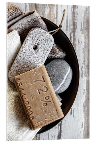 Galleriataulu Soap in a bathroom bowl