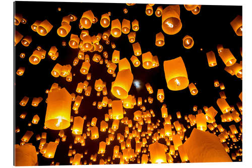 Galleriataulu Sky lanterns in Chiangmai