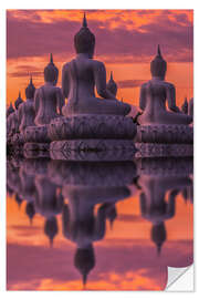 Selvklebende plakat Buddha statues at sunset