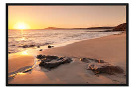 Gerahmter Kunstdruck Strand bei Sonnenuntergang, Lanzarote