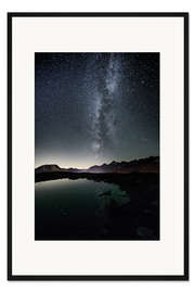 Gerahmter Kunstdruck Nachtaufnahme mit Bergsee bei Muottas Muragl, Engadin, Schweiz