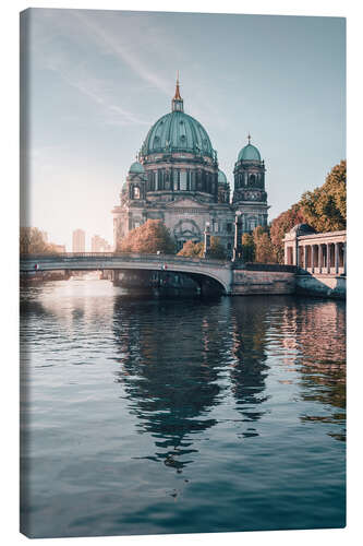 Canvas print Berliner Dom in rising autumn light