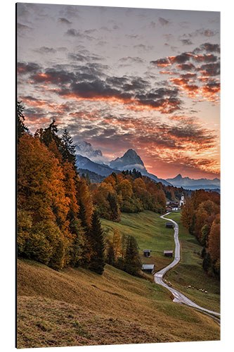 Alumiinitaulu Sunset over Zugspitze Mountain, Bavaria