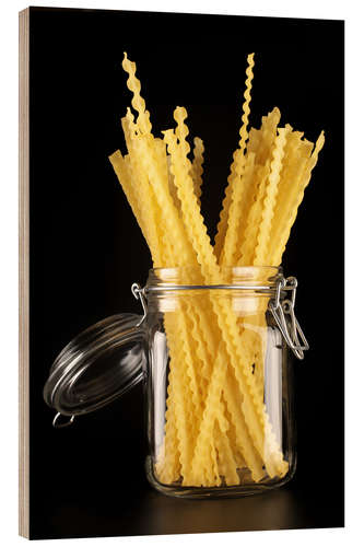 Wood print Mafaldi pasta in a glass jar
