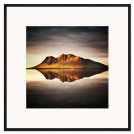 Impresión de arte enmarcada Mt. Bjarnarhafnarfjall