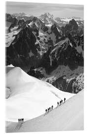 Akryylilasitaulu  Climbers on snowy mountains of Mont Blanc Massif - Peter Richardson