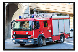 Gerahmter Kunstdruck Feuerwehrauto im Einsatz