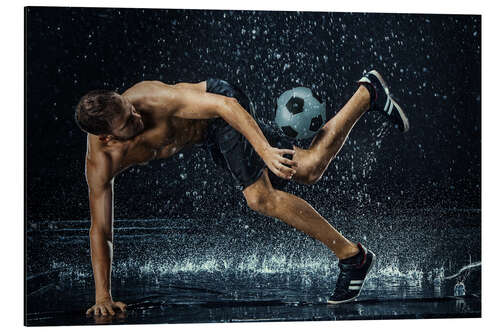 Aluminium print Football in the rain