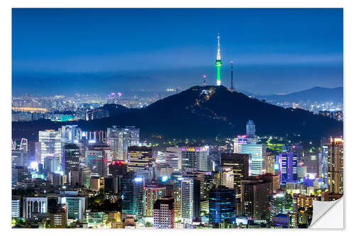 Selvklebende plakat View of the skyline of Seoul with Namsan Mountain and N Seoul Tower