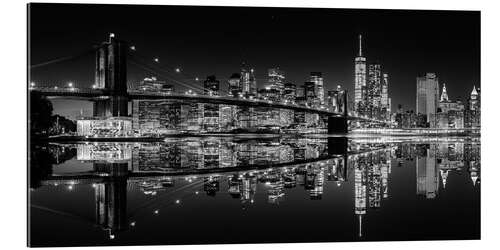 Gallery print Mirrored New York Skyline at Night (monochrome)