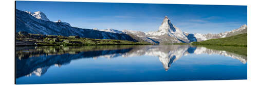 Aluminiumsbilde Stellisee and Matterhorn near Zermatt in the Swiss Alps