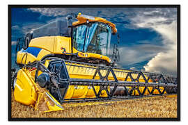 Gerahmter Kunstdruck Mähdrescher auf dem abgeernteten Getreidefeld