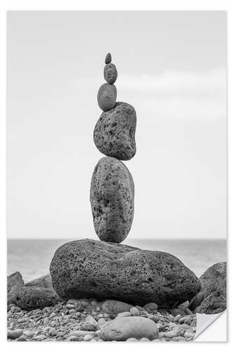 Naklejka na ścianę Stone tower on the beach