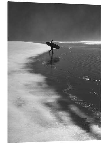 Akrylbilde A lone surfer on his way into the sea.