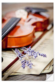 Selvklebende plakat Vintage composition with violin and lavender