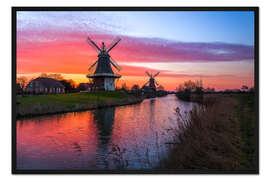 Gerahmter Kunstdruck Zwillingsmühlen in Greetsiel