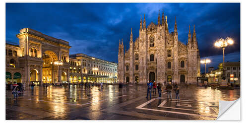 Sticker mural Cathedral Square and Cathedral of Milan at night, Milan, Italy