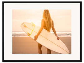 Gerahmter Kunstdruck Blonde Surferin