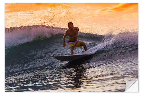 Selvklæbende plakat Surfer on Amazing Wave