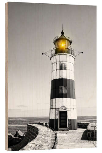 Quadro de madeira Lighthouse with yellow light