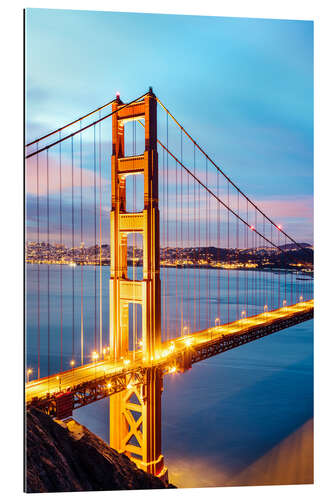 Tableau en plexi-alu Dawn on the Golden gate bridge, San Francisco, USA