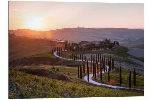 Gallery print Sunset over farmhouse in Tuscany, Italy