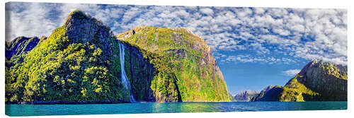 Canvastavla Milford Sound with Stirling Falls New Zealand