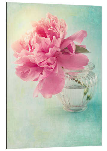 Aluminiumtavla Pink peony in a glass vase