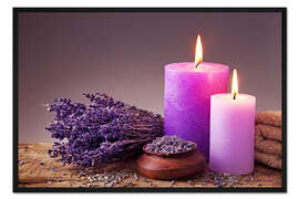 Gerahmter Kunstdruck Spa mit Kerzen und Lavendel