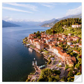 Vinilo para la pared Aerial view of Bellagio on beautiful lake Como