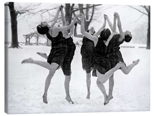 Canvastavla Barefoot Dance In The Snow