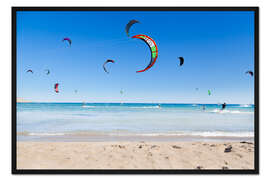 Gerahmter Kunstdruck viele kitesurfer