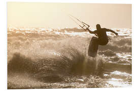 Bilde på skumplate Kitesurfer jumping on a beautiful background