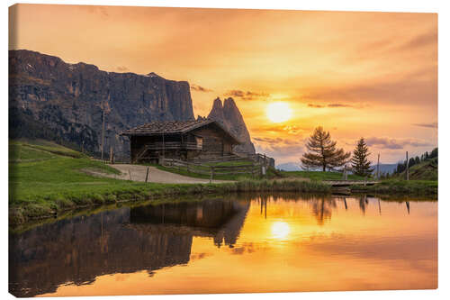 Leinwandbild Seiser Alm mit Schlern bei Sonnenutergang