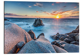 Tableau en aluminium Sunset on cliffs of Capo Testa, Sardinia, Italy