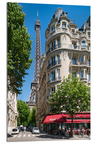 Quadro em plexi-alumínio Eiffel tower with street cafe in Paris, France