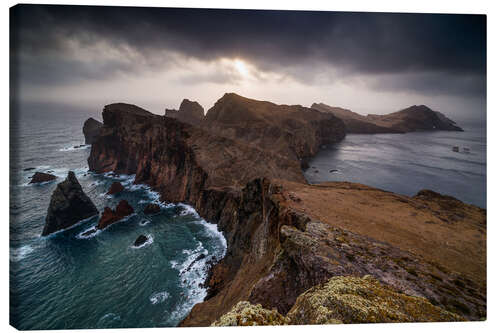 Quadro em tela Sunrise over the cliffs, Madeira, Portugal