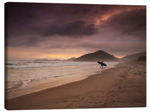 Tableau sur toile Surfer at sunset on Brazilian beach