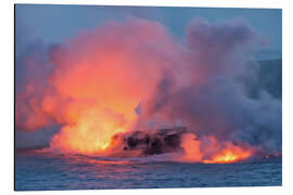 Quadro em alumínio Lava Flowing into the Pacific Ocean on Big Island, Hawaii