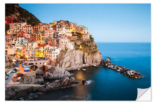 Selvklebende plakat Night in Manarola, Cinque Terre, Italy