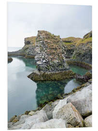 Foam board print Rocky coastal scenery in Iceland