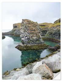 Wall sticker Rocky coastal scenery in Iceland