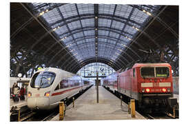 Hartschaumbild ICE und Interregio im Leipziger Hauptbahnhof