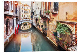 Aluminium print Traditional Gondolas between Colourful Houses in Venice