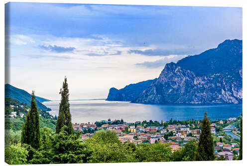 Lienzo Vista de la costa del Garda, Italia