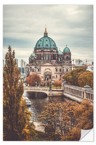 Autocolante decorativo Berlin Cathedral in autumn