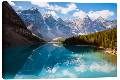 Canvas-taulu Beautiful Moraine lake in autumn, Canada