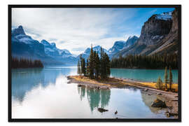 Gerahmter Kunstdruck Berühmte Spirit Island am See Maligne, Kanada