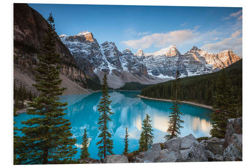 Print på skumplade Sunset over lake Moraine, Banff, Canada